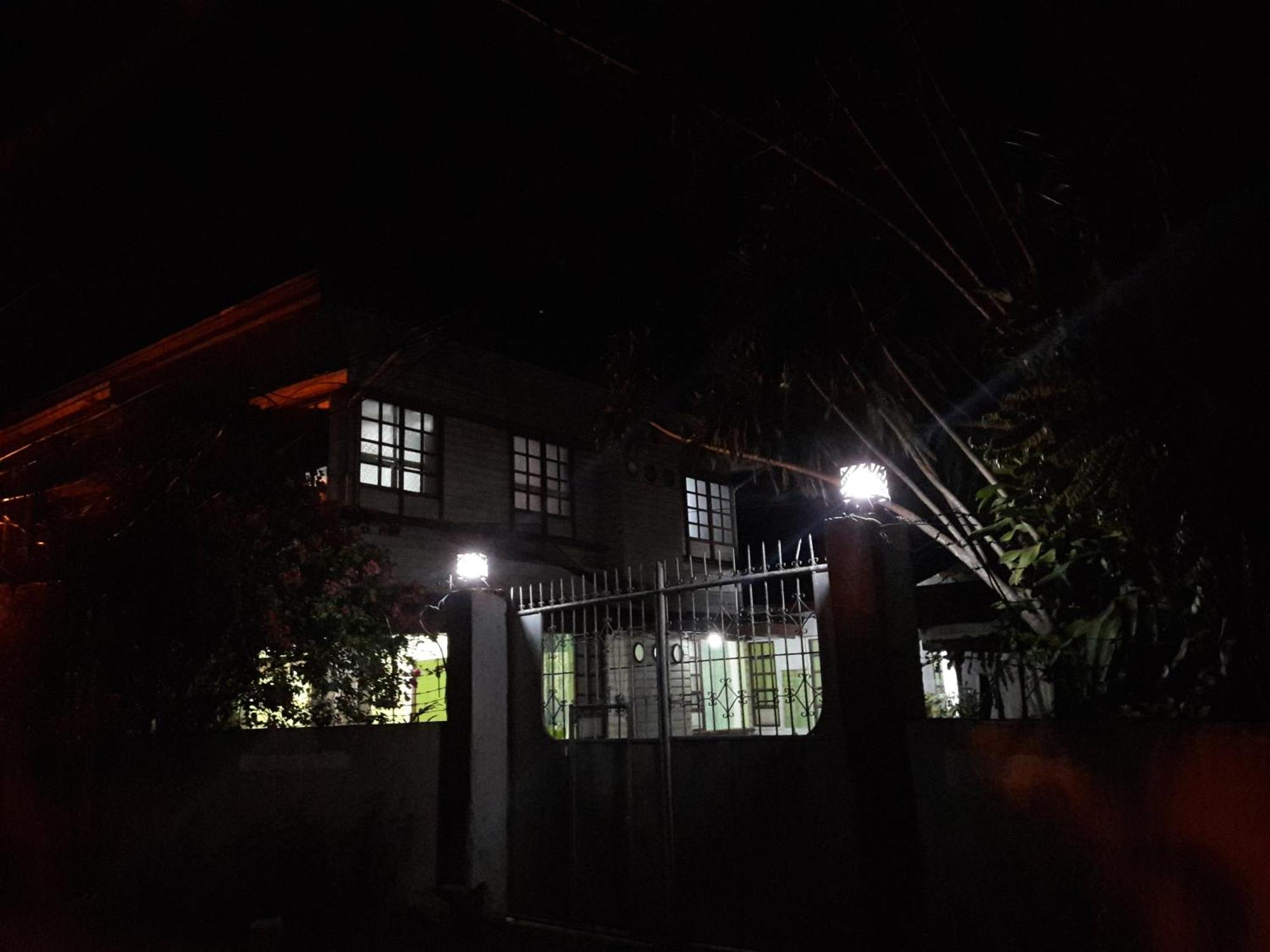 Green Bamboo Transient House Iloilo City Bagian luar foto