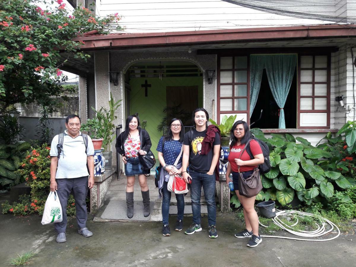 Green Bamboo Transient House Iloilo City Bagian luar foto