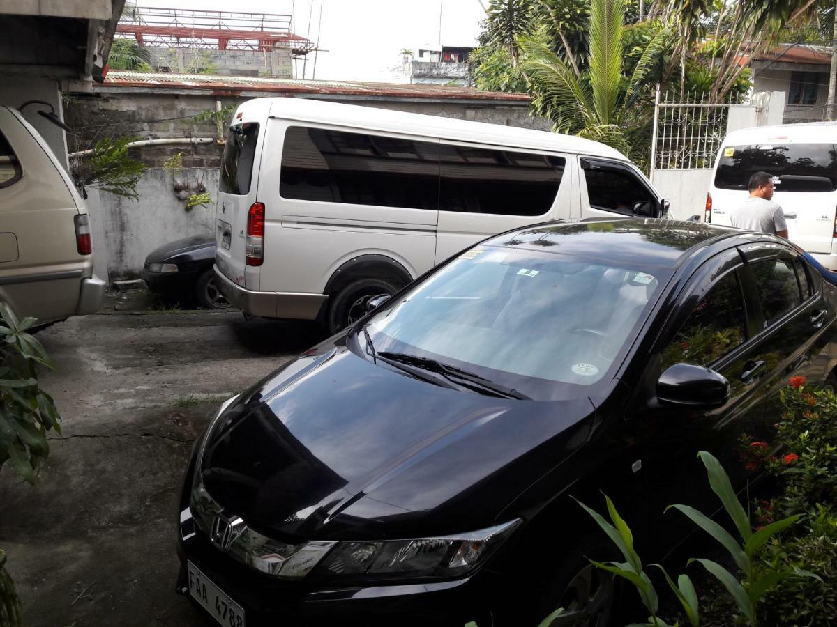 Green Bamboo Transient House Iloilo City Bagian luar foto