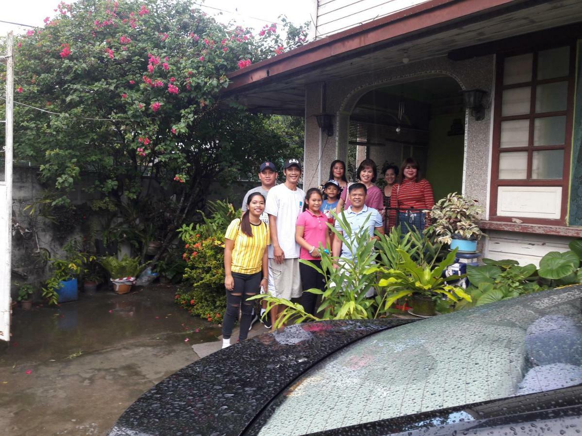 Green Bamboo Transient House Iloilo City Bagian luar foto